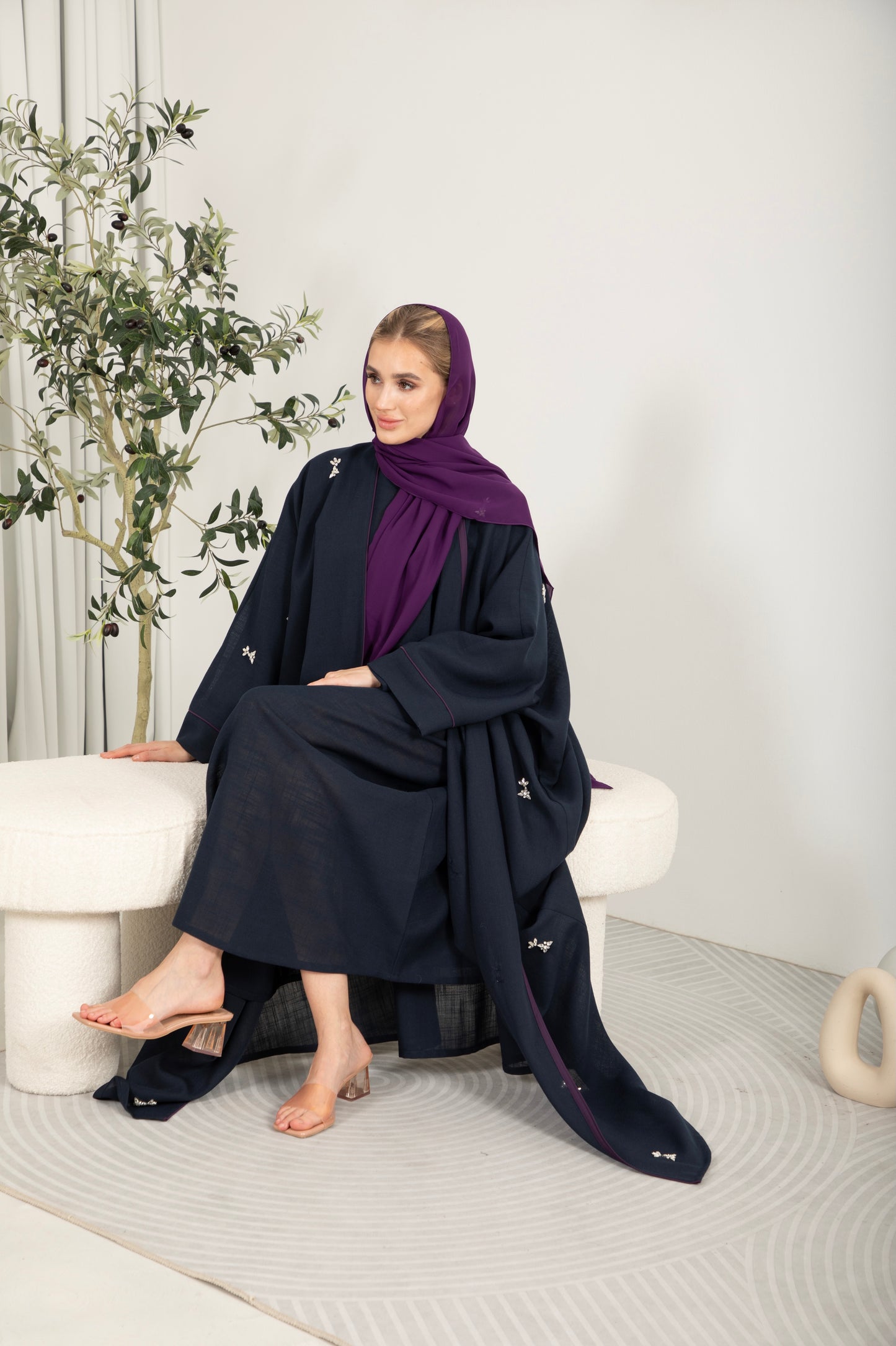 Bahraini Crystal Abaya